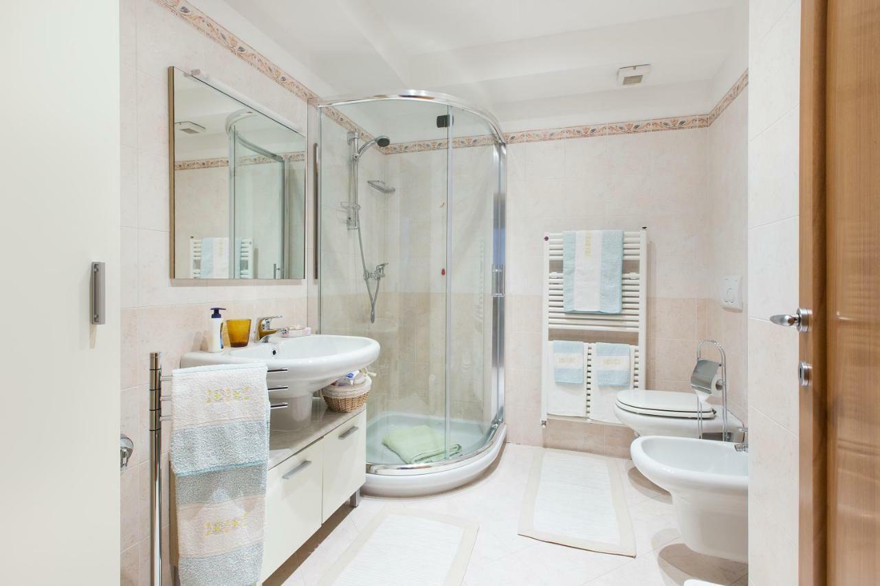 B&B La Corte Mese Luaran gambar